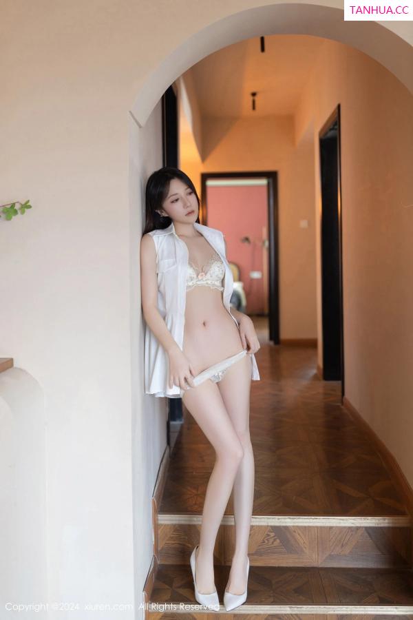 鱼子酱fish  [XiuRen]高清写真图 2024.03.29 No.8315 鱼子酱Fish 丝袜美腿第60张图片